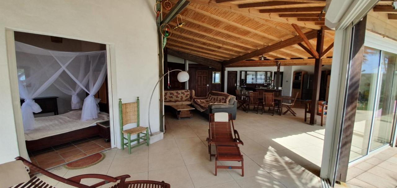 Wild Paradise: Villa Vue Mer Piscine A Debordement Le Moule Bagian luar foto