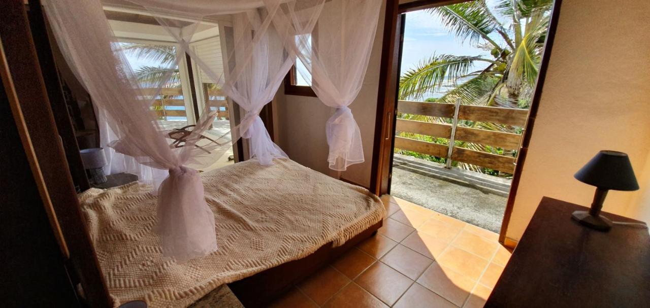 Wild Paradise: Villa Vue Mer Piscine A Debordement Le Moule Bagian luar foto